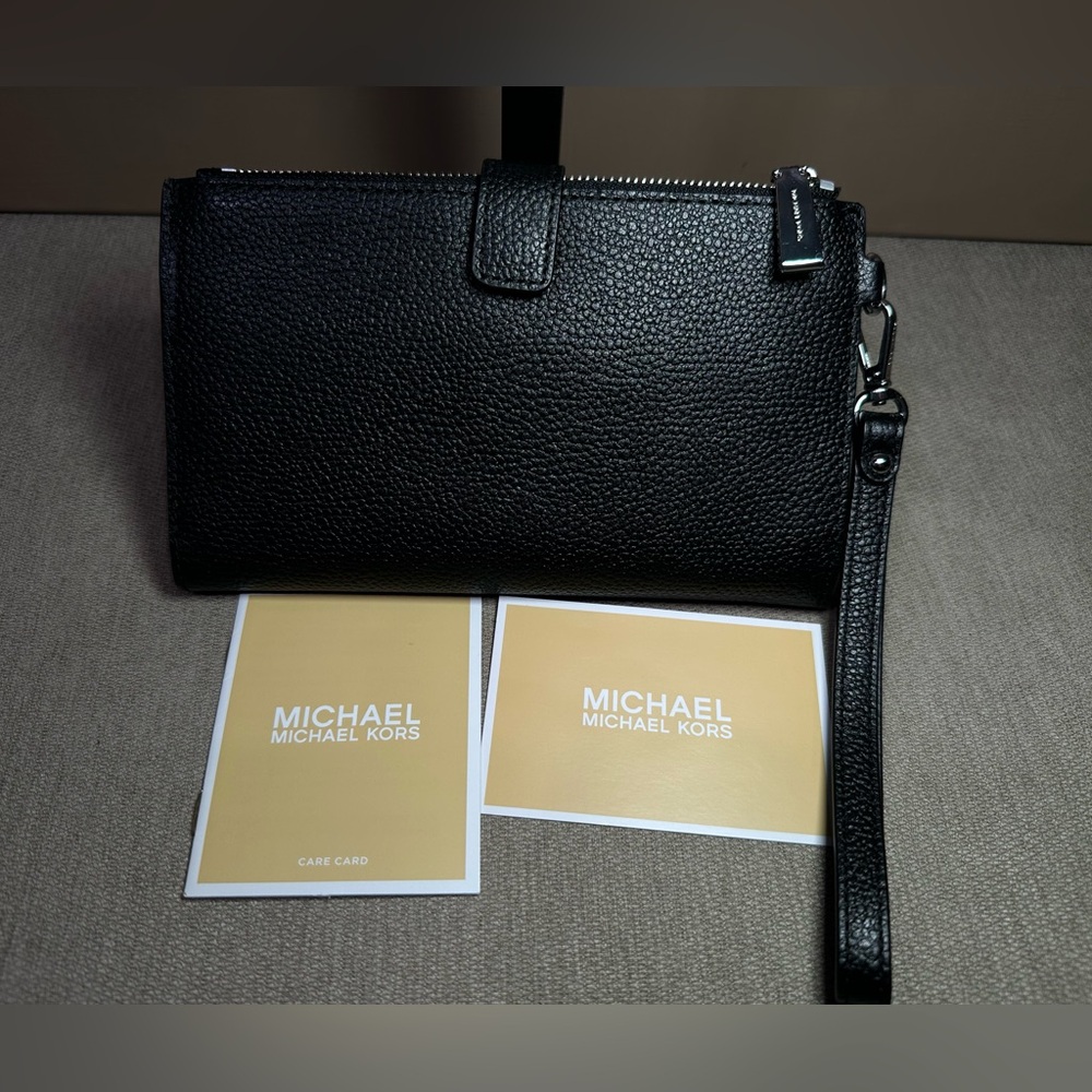 Michael Kors Wristlet Wallet - Picture 9 of 12